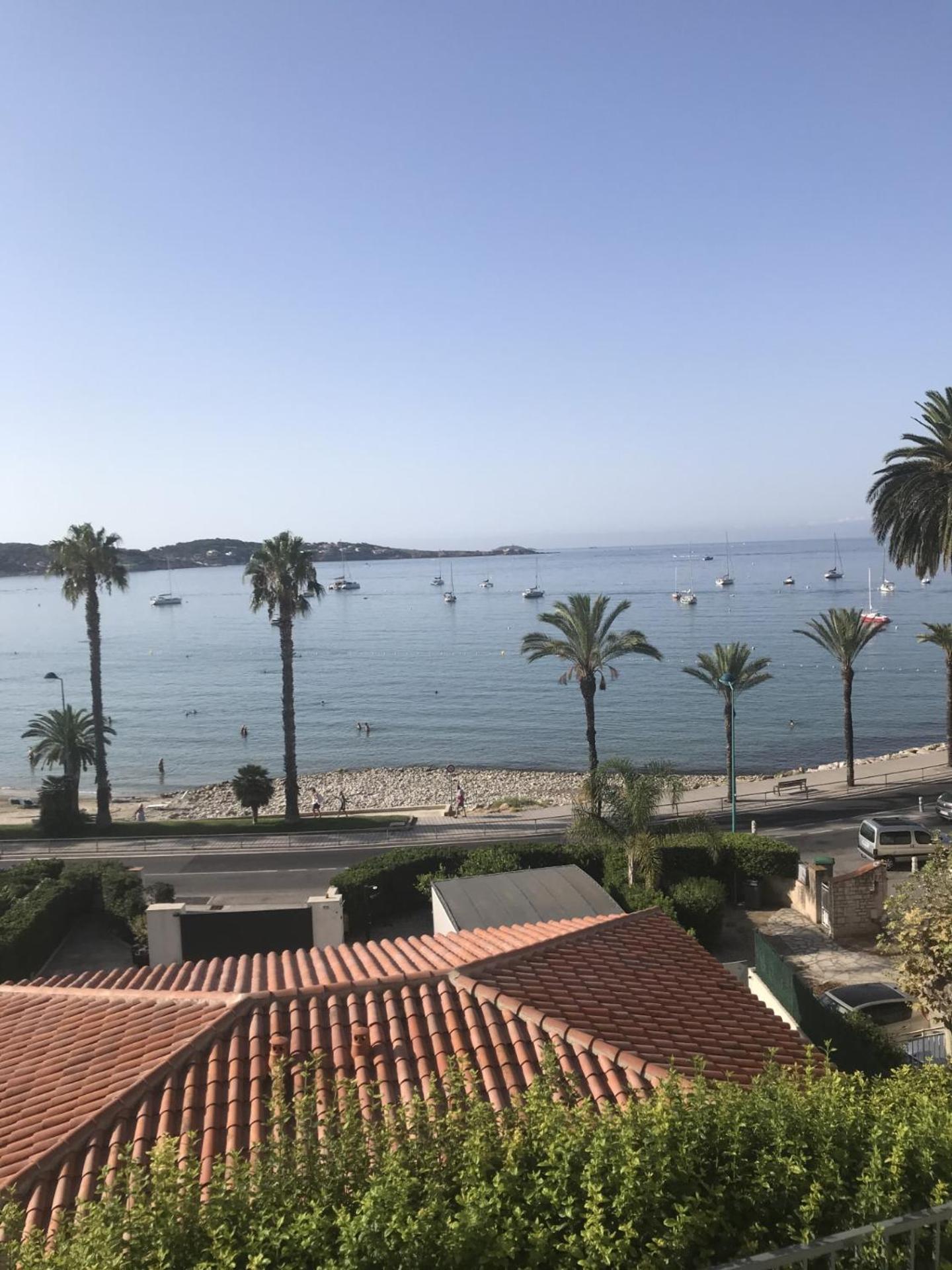 Studio Bandol Avec Jardin Εξωτερικό φωτογραφία